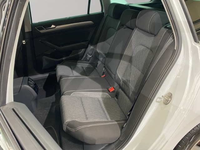 Volkswagen Passat 1.5 TSI DSG Variant