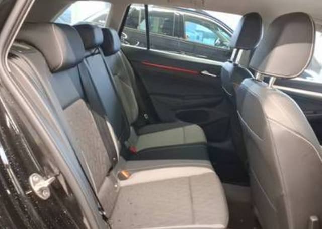 Volkswagen Golf 1.5 TSI Plus Variant