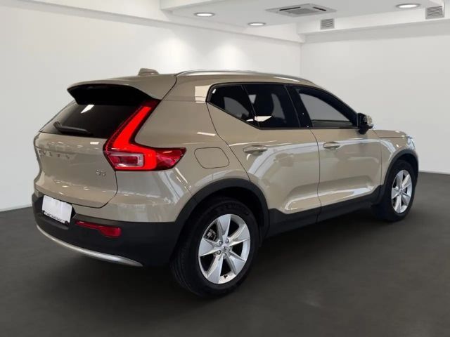 Volvo XC40 Core