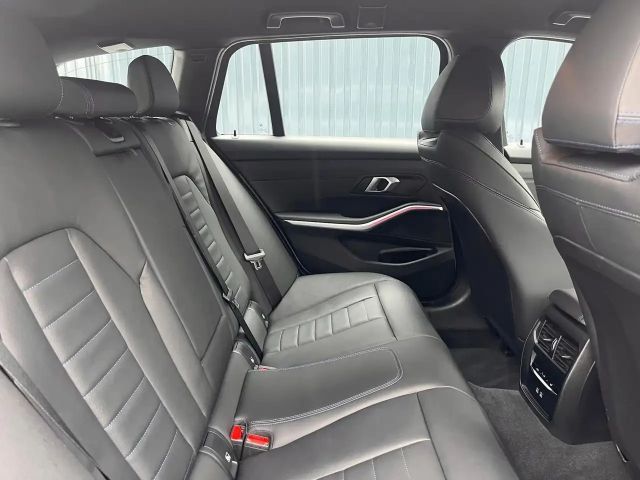 BMW 318 318i M-Sport Touring