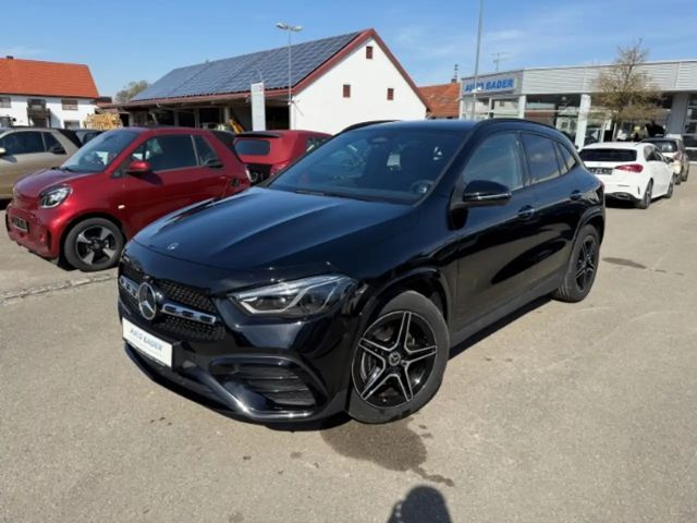 Mercedes-Benz GLA 180 AMG Line