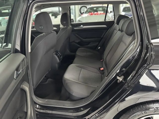 Volkswagen Passat Business DSG Variant