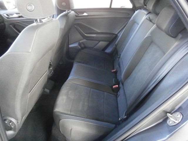 Volkswagen T-Roc T-ROC 2.0    R-L  DT110 TDID7F