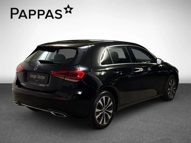 Mercedes-Benz A 250 A 250 e Hatchback