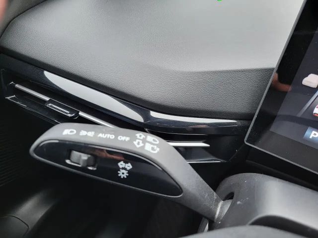 MG MG4 Luxury64KWH*MGGarantie07.2030*vom MG Partner