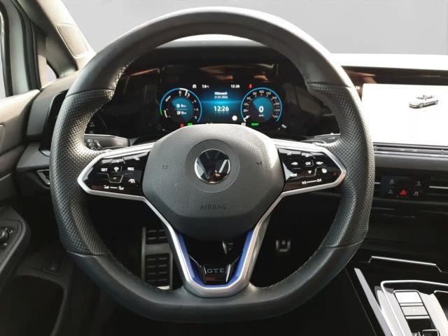 Volkswagen Golf GTE IQ.Drive