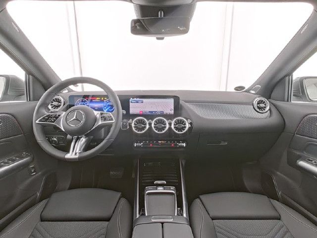 Mercedes-Benz EQA 300 4MATIC