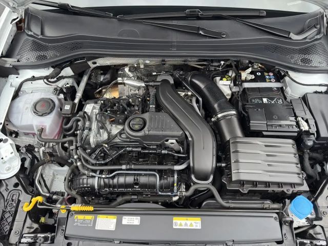 Seat Leon 1.5 eTSI DSG FR-lijn