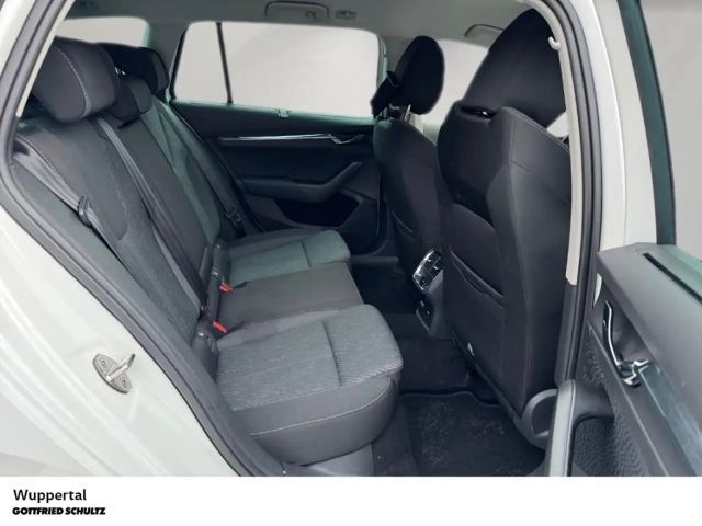 Skoda Octavia 2.0 TDI Combi Style Style