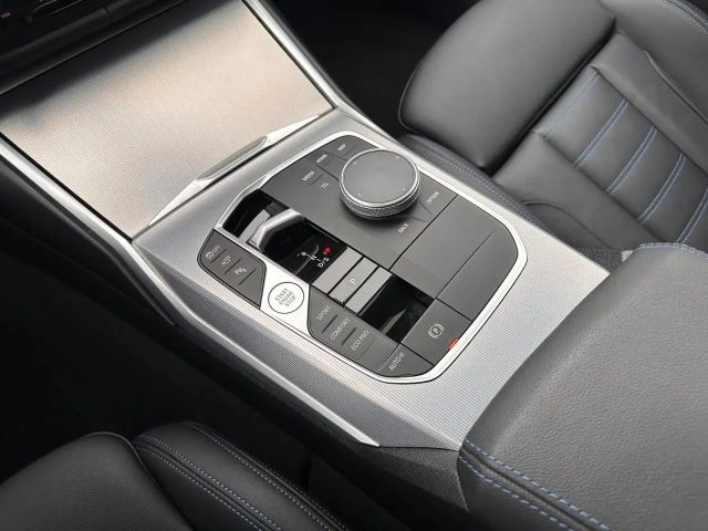 BMW 320 320d M-Sport Touring xDrive