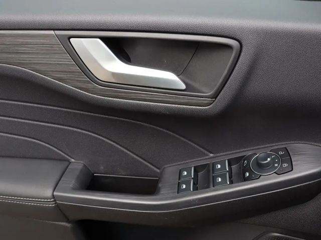 Ford Kuga Active Plug in Hybrid