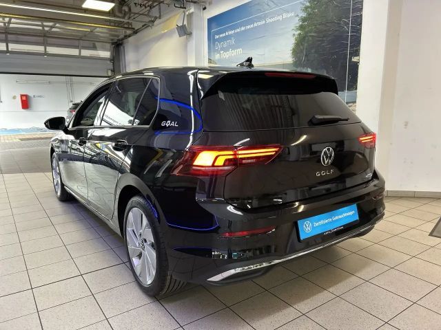 Volkswagen Golf 1.5 eTSI DSG Life