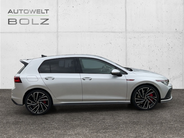 Volkswagen Golf 2.0 TSI Golf VIII