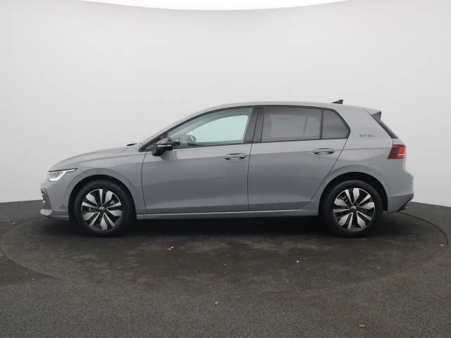 Volkswagen Golf 1.5 eTSI DSG Golf VIII