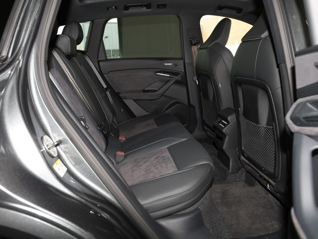 Audi Q6 e-tron Quattro