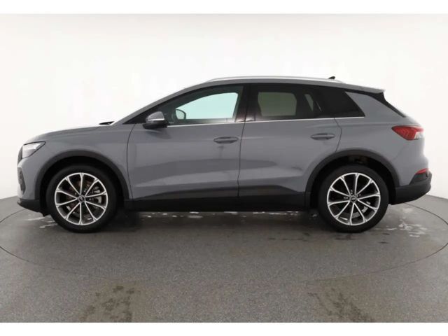 Audi Q4 e-tron P-Dach/20''/W-Pumpe/AHK-Vorb.