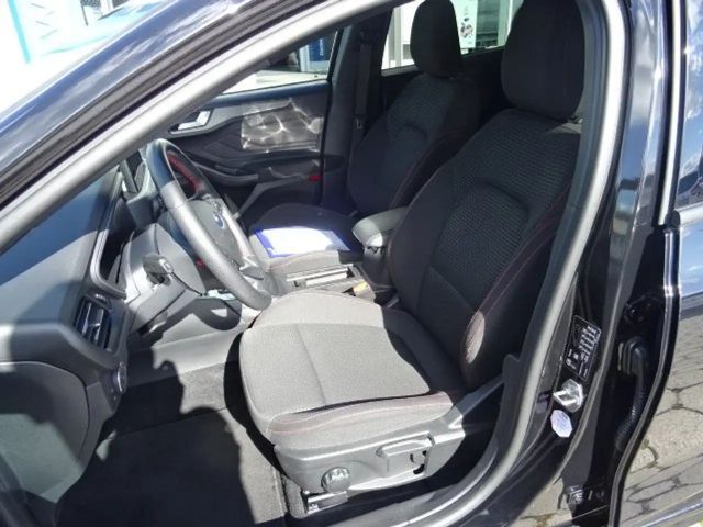 Ford Focus EcoBoost ST Line Style