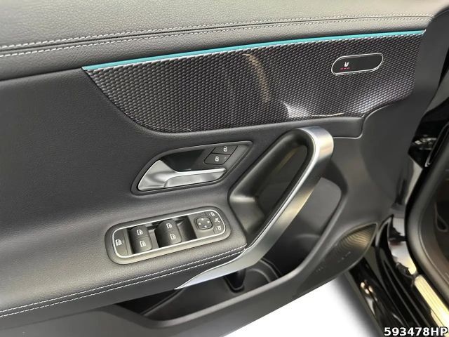 Mercedes-Benz CLA 180 CLA 180 d Progressive