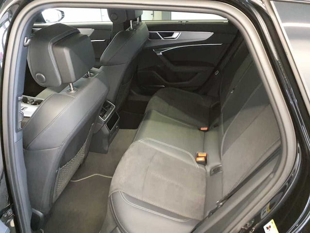 Audi S6 Avant Quattro