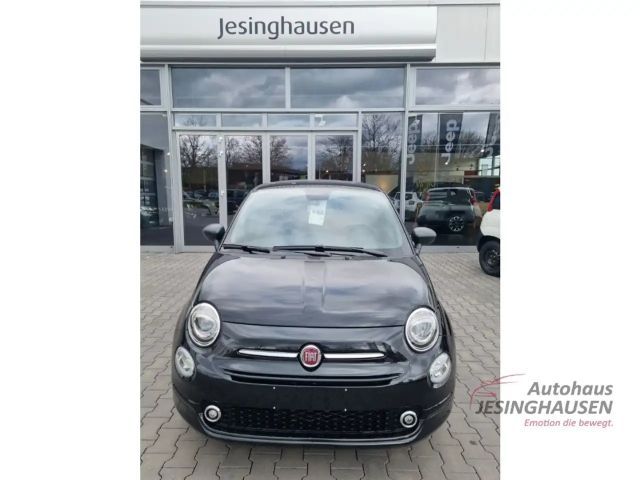 Fiat 500 Mild-Hybrid Hatchback TÜV NEU CARPL NAVI PDC Panor