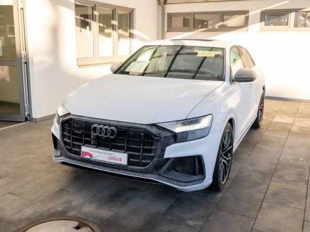 Audi Q8 55 TFSI Competition Quattro