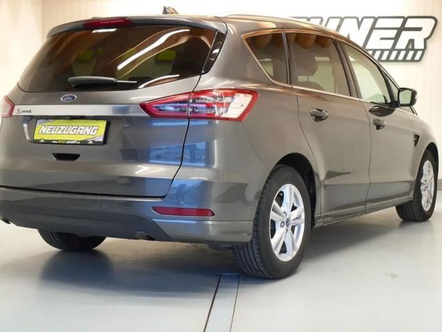 Ford S-Max ST Line