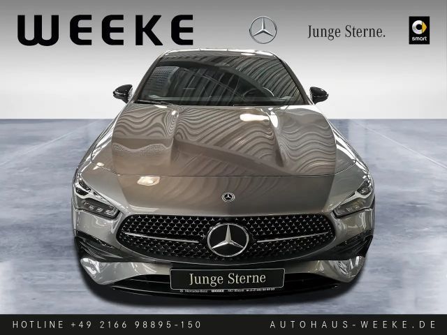 Mercedes-Benz CLA 200 AMG Line Coupé