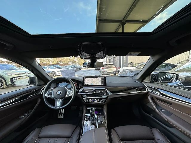 BMW 530 530d Touring xDrive