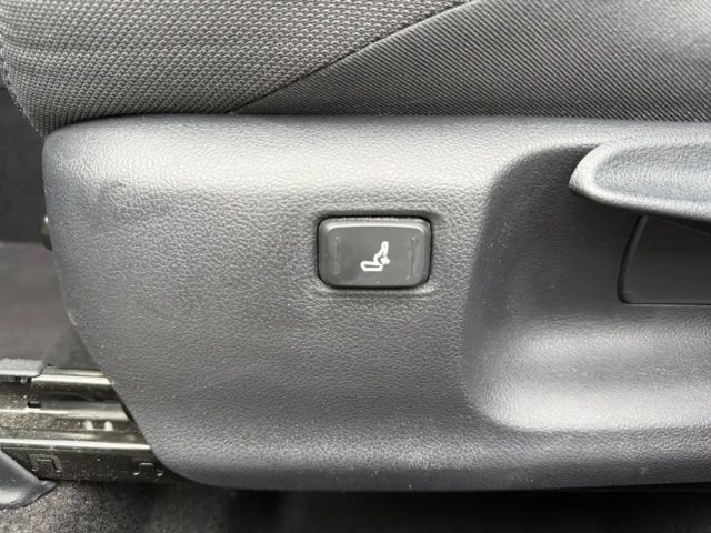 Toyota C-HR Hybride Team D