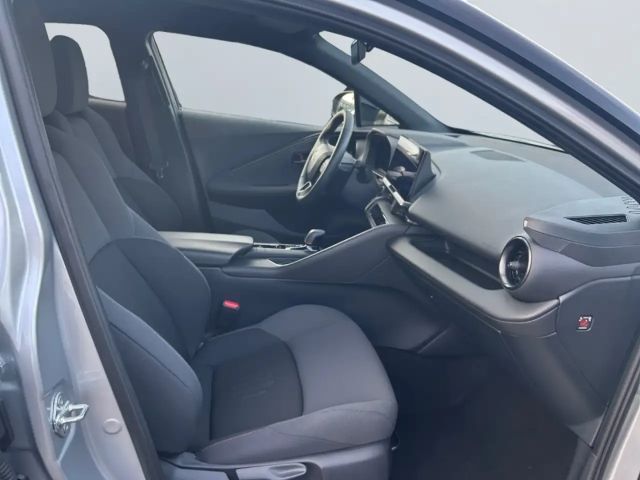 Toyota C-HR Hybride Team D