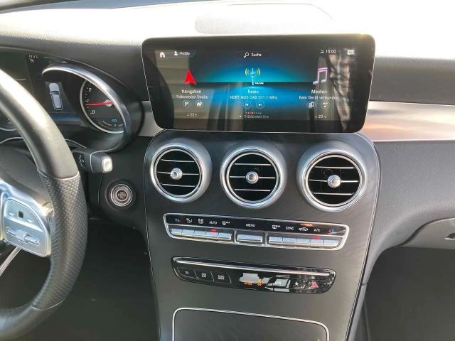 Mercedes-Benz GLC 300 4MATIC AMG Line