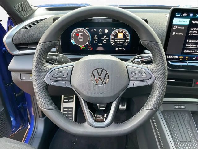 Volkswagen T-Roc 1.5 eTSI DSG R-Line