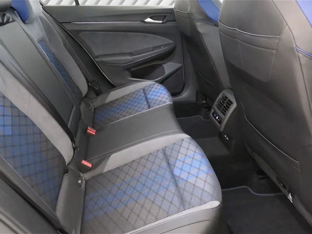 Volkswagen Golf 2.0 TSI 4Motion Golf VIII