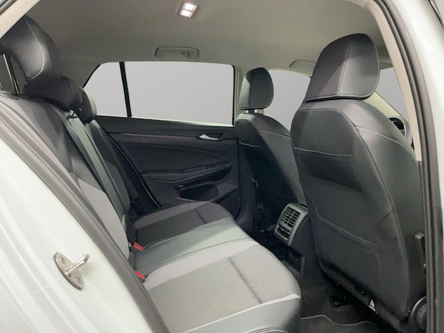 Volkswagen Golf 1.5 TSI Golf VIII