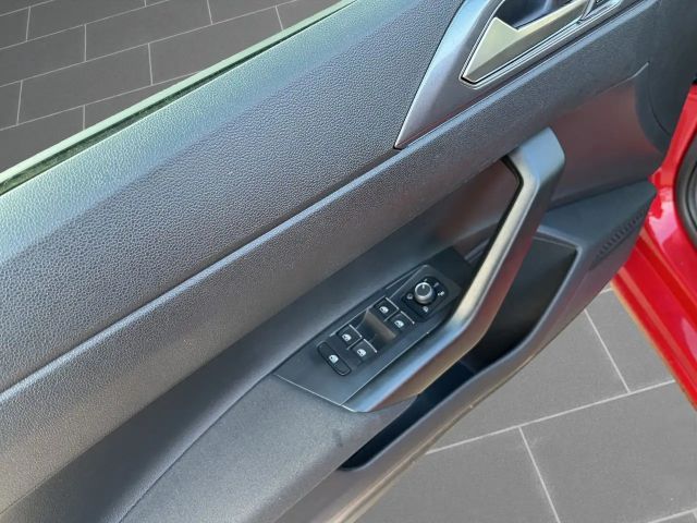 Volkswagen Polo 1.0 TSI Style