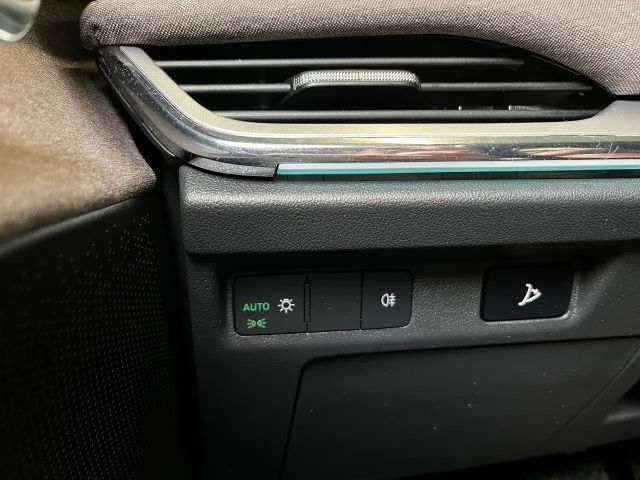 Skoda Enyaq 62 kWh *LED*Navi*PDC*LKRHZ*SmartLink*