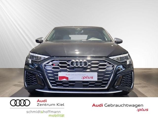 Audi S3 Quattro S-Tronic Sedan