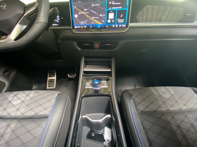 Volkswagen Tayron 2.0 TDI DSG R-Line