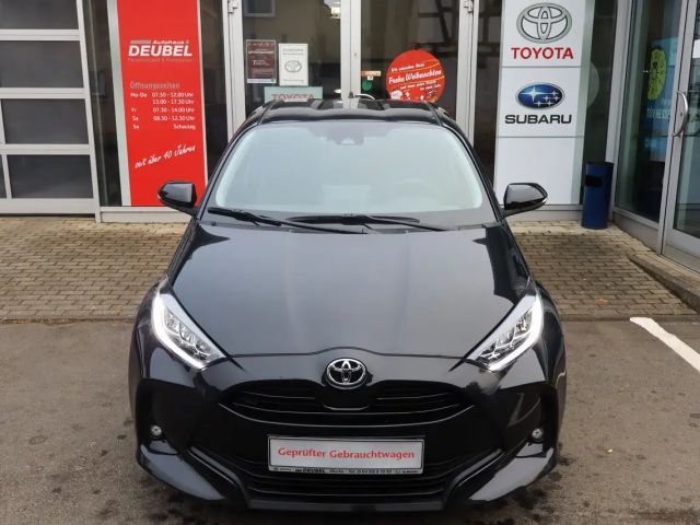 Toyota Yaris Hatchback Team D