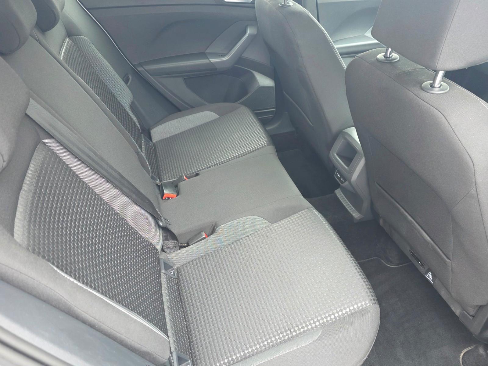 Volkswagen T-Cross Active, NAVI, LED, ALU, PTS, SHZ, Garantie, 1a