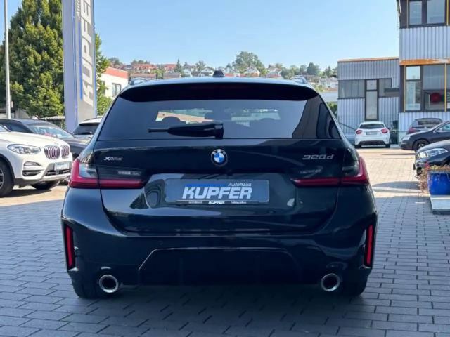 BMW 320 320d M-Sport Touring