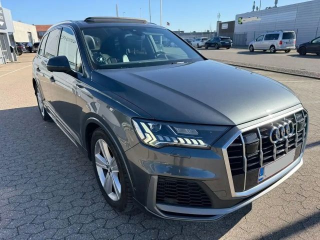 Audi Q7 55 TFSI S-Line