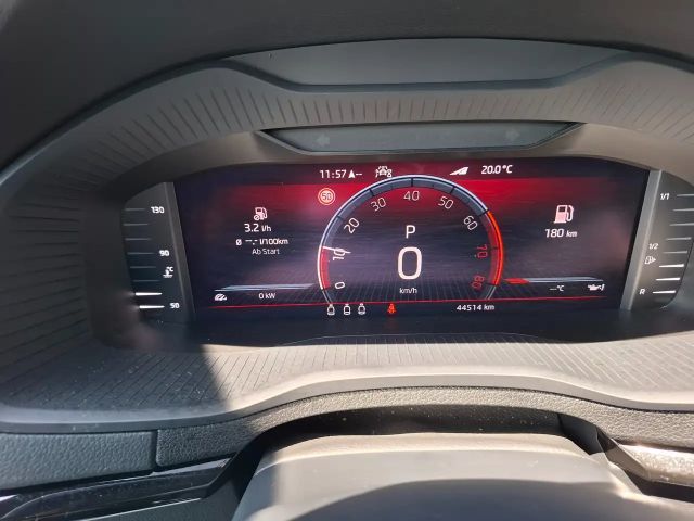 Skoda Karoq Sportline4x4*NAVI*VOLLLEDER*PDCv+h*RFK*SHZv+h*ACC*