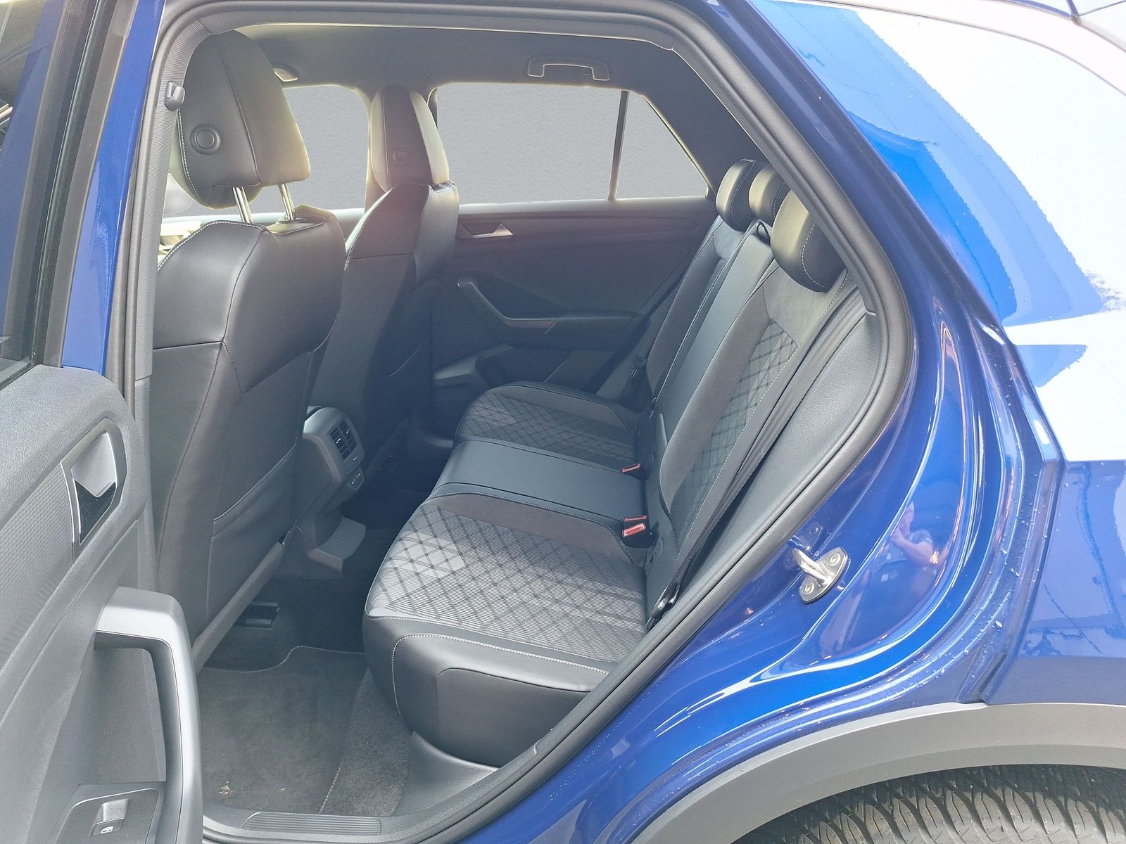 Volkswagen T-Roc 1.5 TSI DSG R-Line