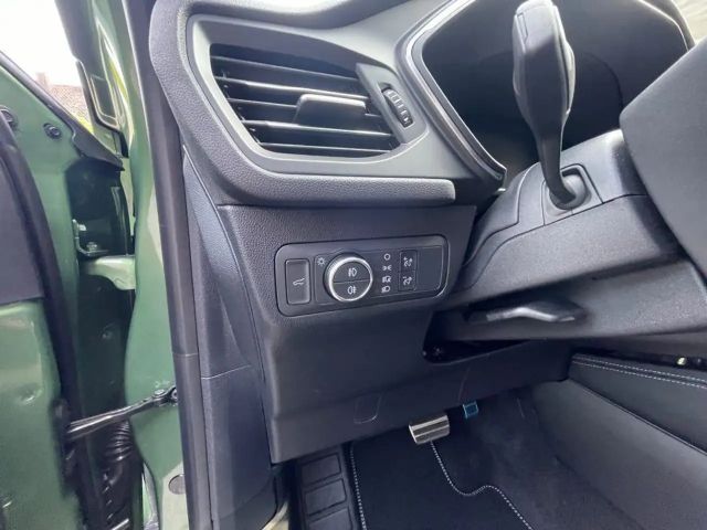 Ford Kuga Active Hybrid X