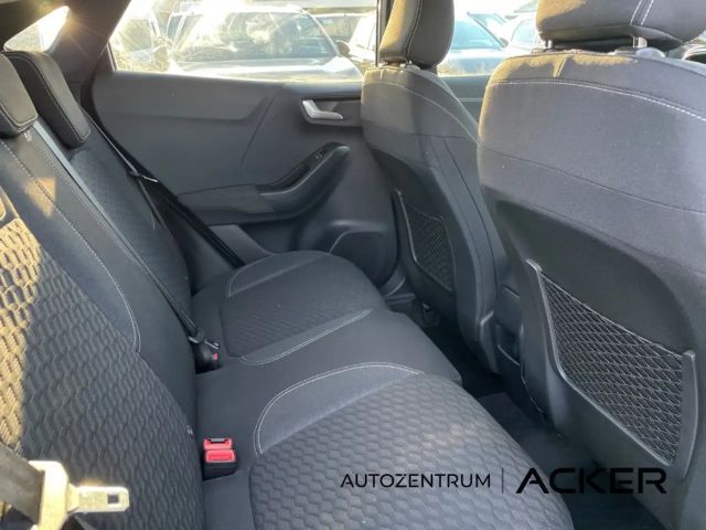 Ford Puma EcoBoost Titanium