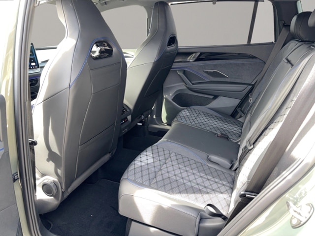 Volkswagen Tayron 2.0 TDI 4Motion, AHK, IQ Light, Black-Style, 20" Alu York, Launch Paket, Assinstenpake DSG