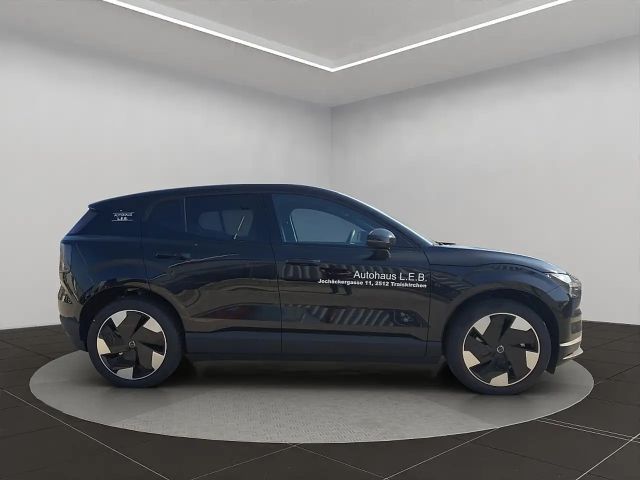 Volvo EX30 Extended range Plus Single motor