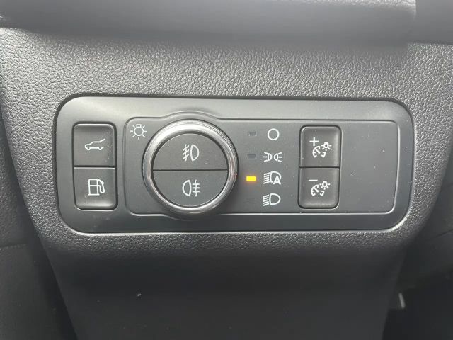 Ford Kuga Plug in Hybrid ST Line X