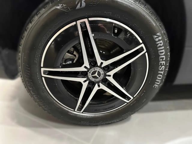 Mercedes-Benz EQB 300 4MATIC AMG Line